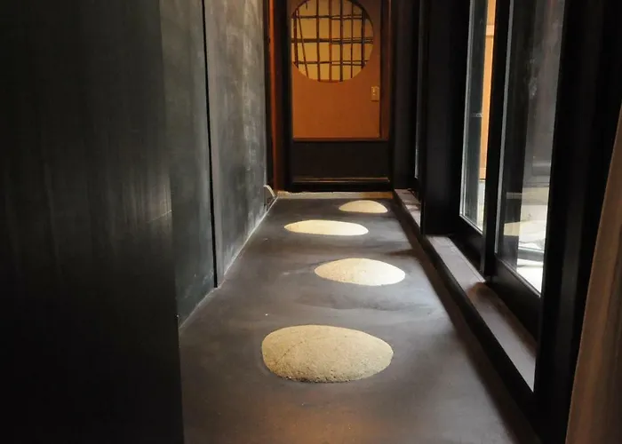 刚也豪华旅馆-艺伎区